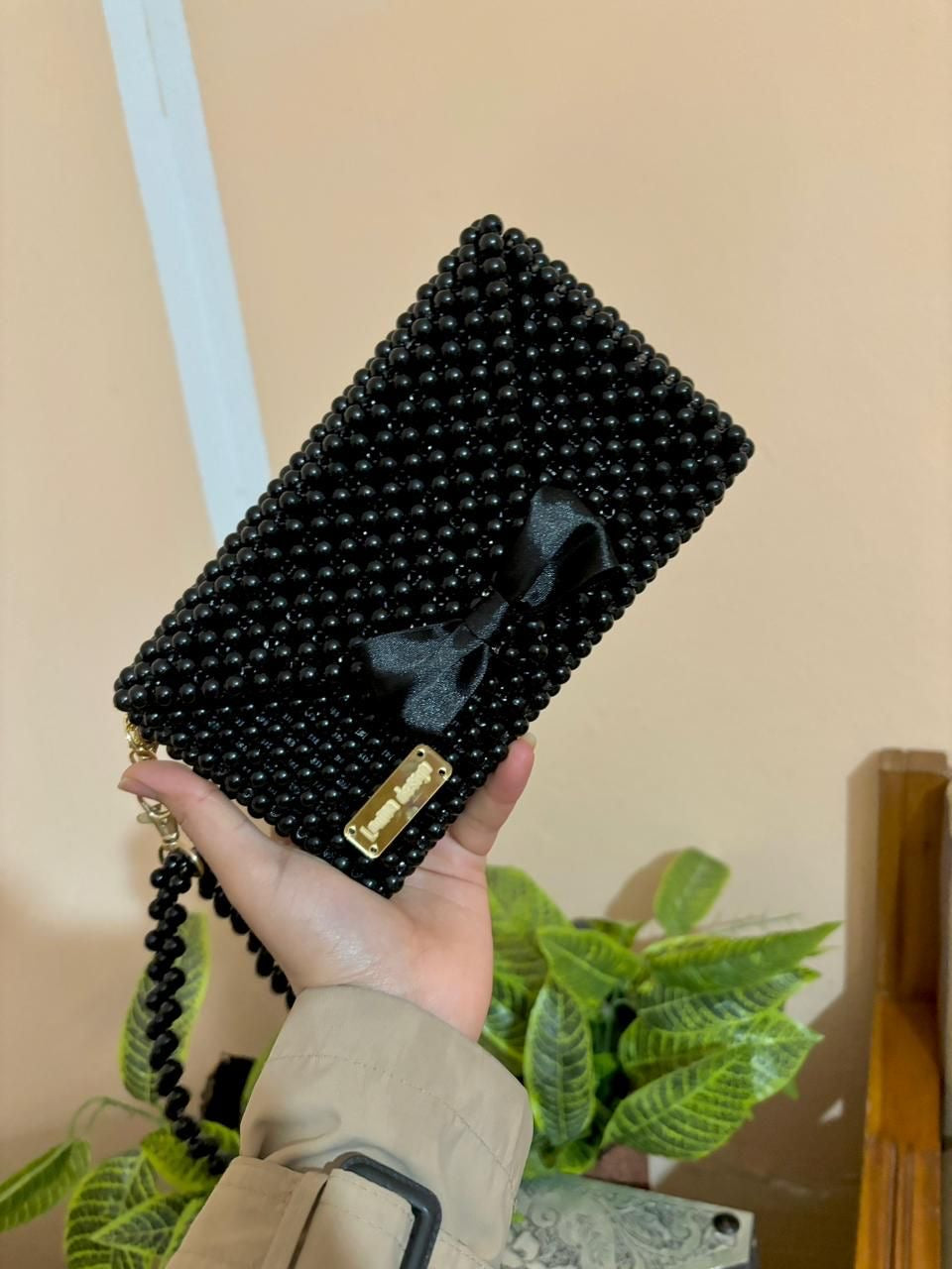 The Vintage Pearl Statement Purse