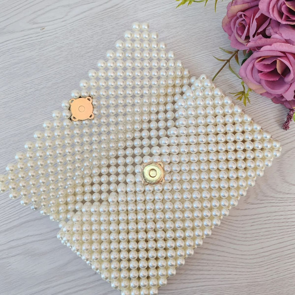 The Vintage Pearl Statement Purse